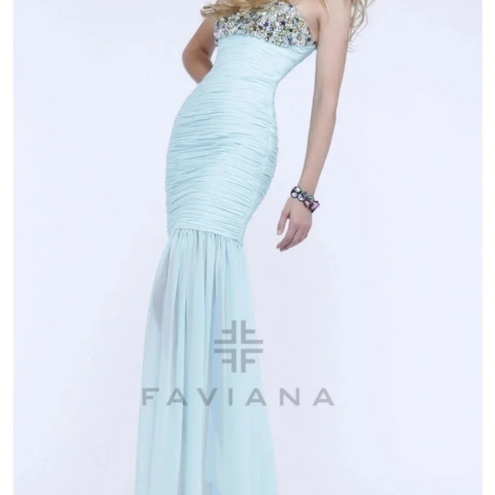 Faviana this dress